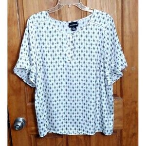 Liz Claiborne Career Womens Top XL Short Ruffle Sleeves Geometric Blouse White